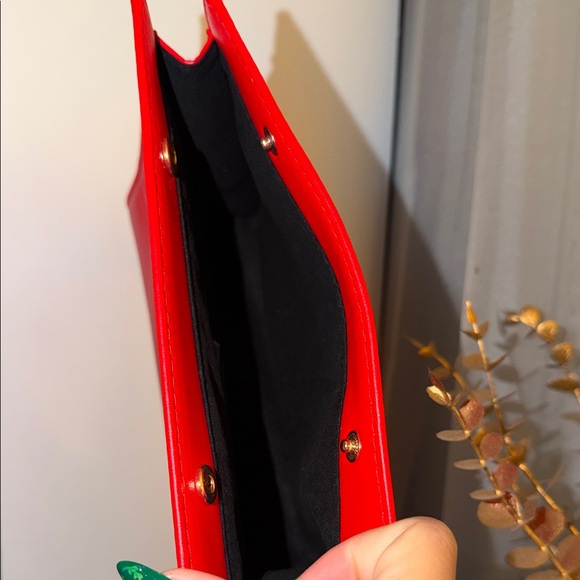 Yves Saint Laurent Red Bag - Picture 5 of 5